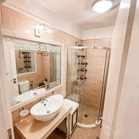 Monte Carlo Vaio - 1br Garden - With Direct Pool Access サニービーチ