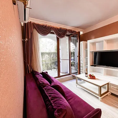 Monte Carlo Vaio - 1br Garden - With Direct Pool Access サニービーチ