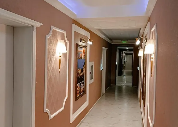 Monte Carlo Vaio - 1br Garden - With Direct Pool Access Apartamento